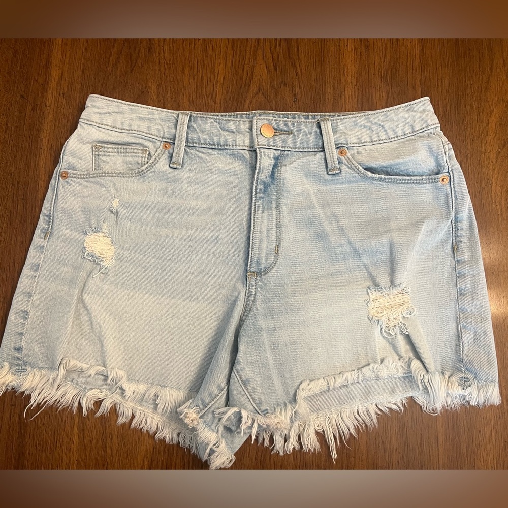 Universal Thread High Rise Shorts